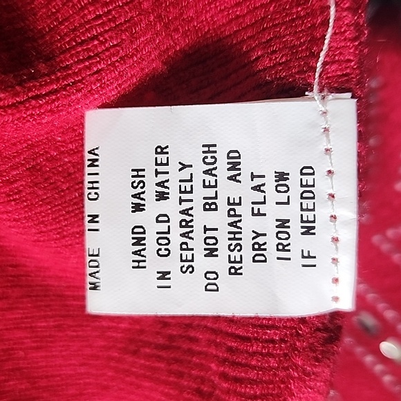 LUNA WOMAN'S SWEATER TOP - Picture 10 of 10